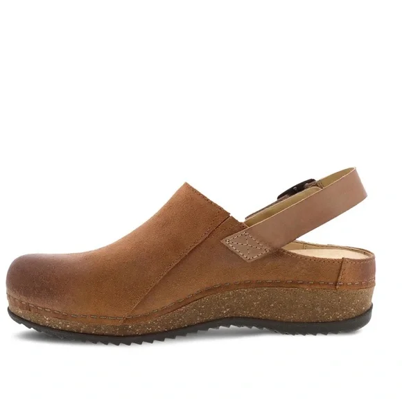 Like new Dansko Merrin Clogs - Picture 3 of 12